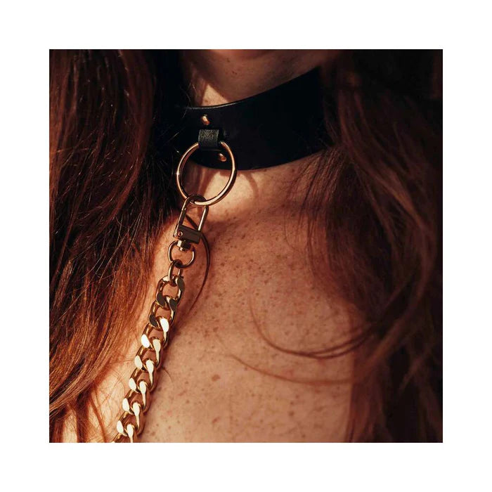 Indiscrets Maze Choker with Leash
